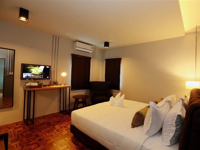 Canvas Family Home Трат Екстериор снимка