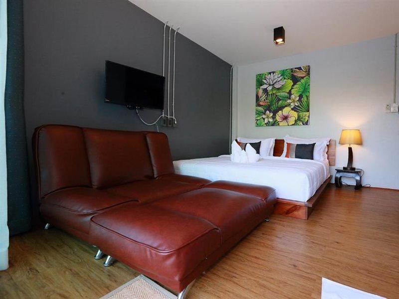 Canvas Family Home Трат Екстериор снимка