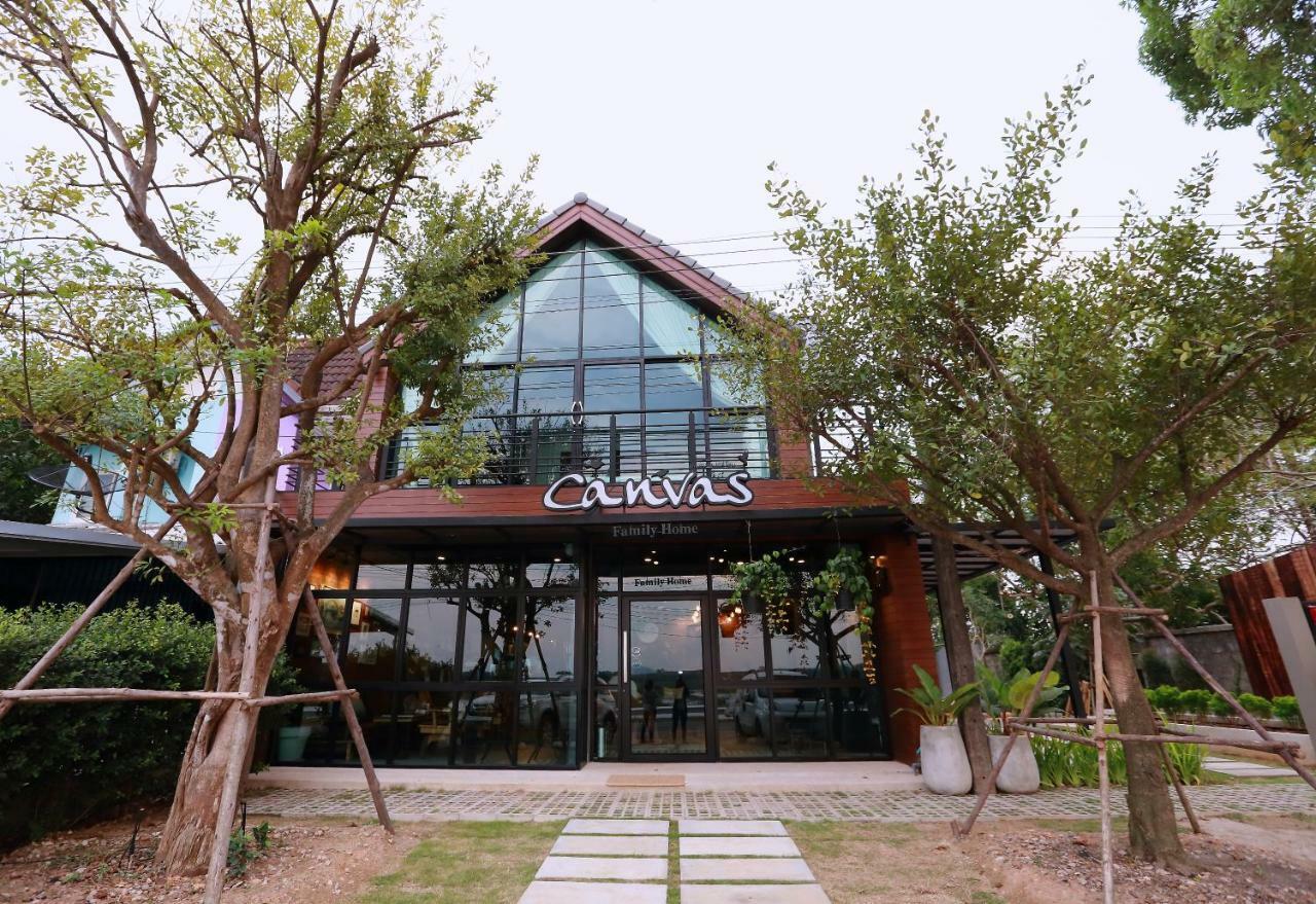 Canvas Family Home Трат Екстериор снимка